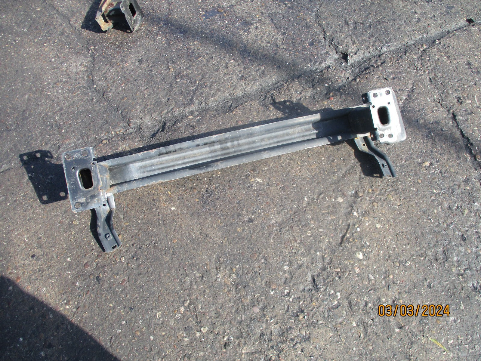 VW VOLKSWAGEN POLO MK5 2016 6C 6R REAR BUMPER REINFORCEMENT CRASH BAR 6R0807111