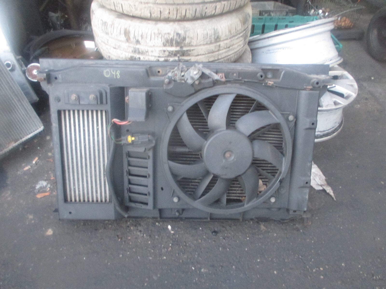 2009 CITROEN C4 2.0 DIESEL RADIATOR FAN INTERCOOLER COWLING RP27