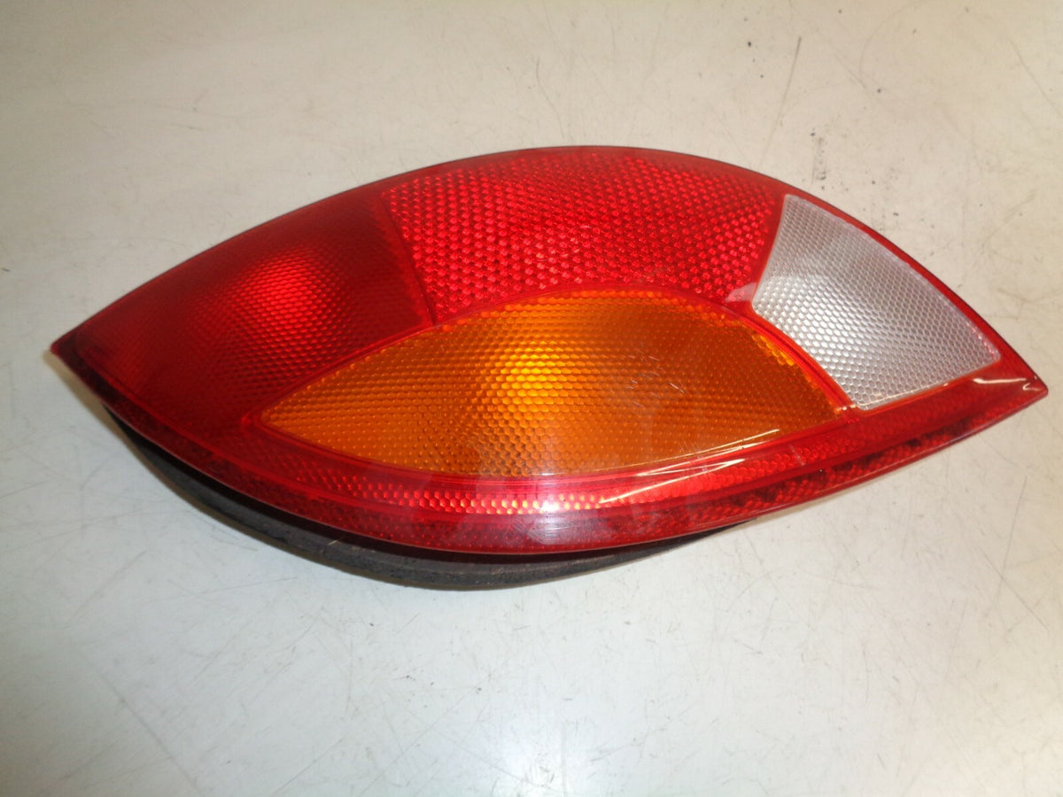 FORD KA MK1 2004 3 DOOR NSR PASSENGER SIDE REAR TAIL LIGHT TAILLAMP 97KG13N004BA