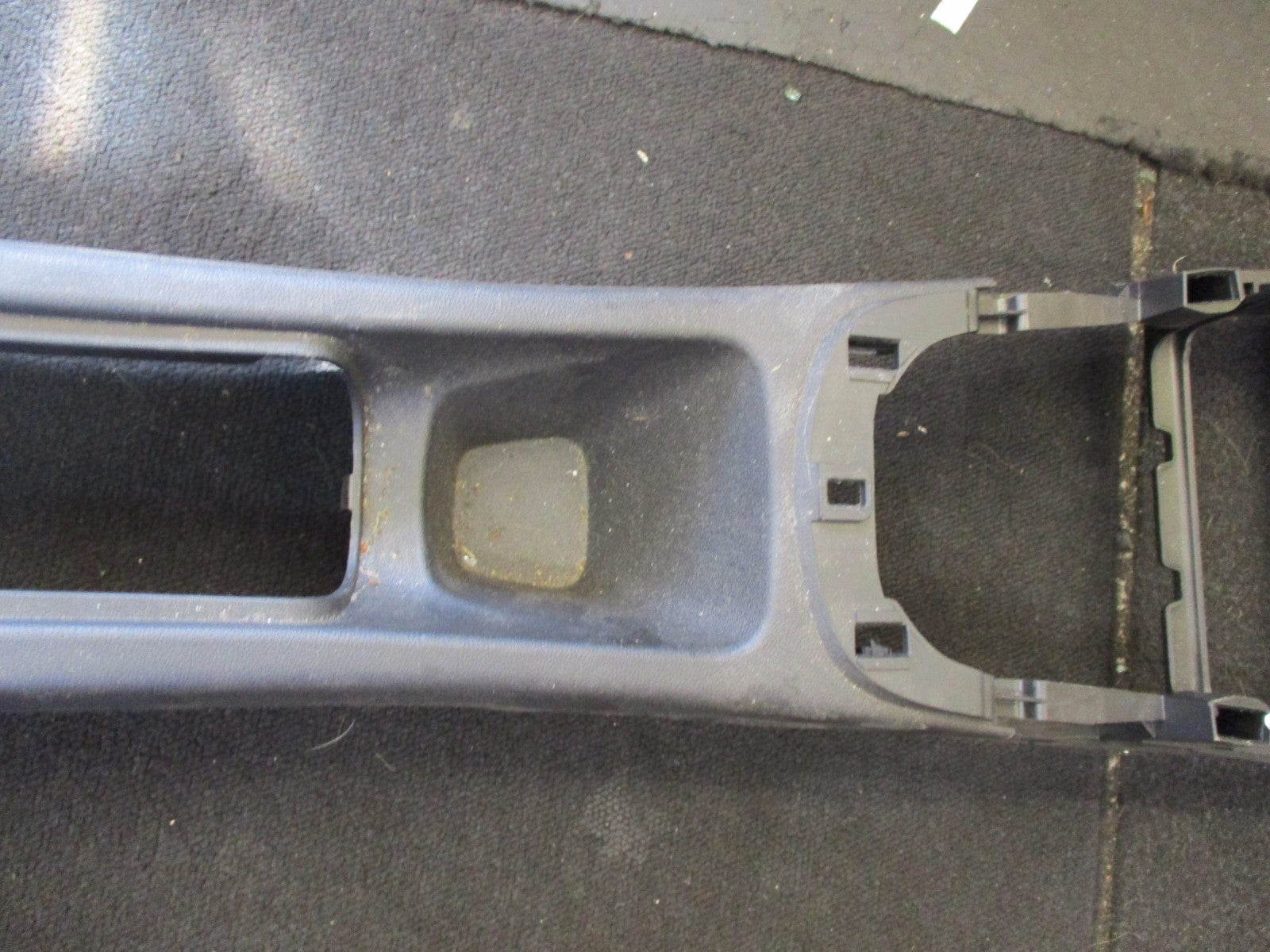 VAUXHALL CORSA D 2014 5 DOOR PLASTIC TRIM SURROUND CENTRE CONSOLE 13390674