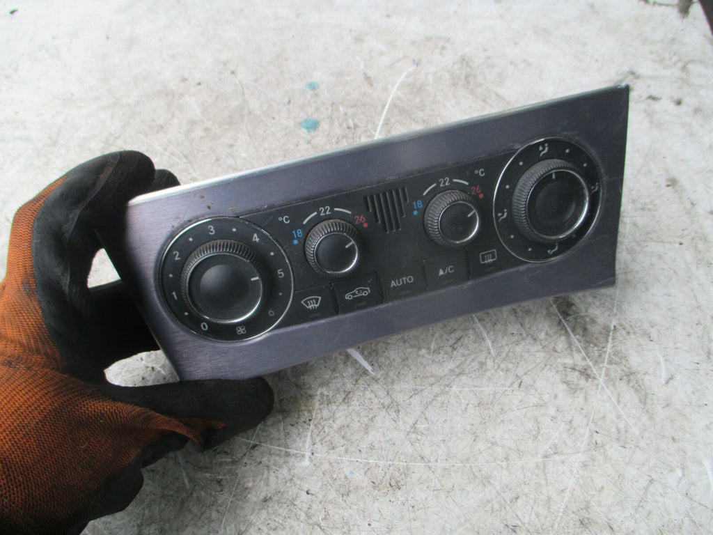 MERCEDES CLC CLASS W203 2010 HEATER CONTROL SWITCH A2038304085