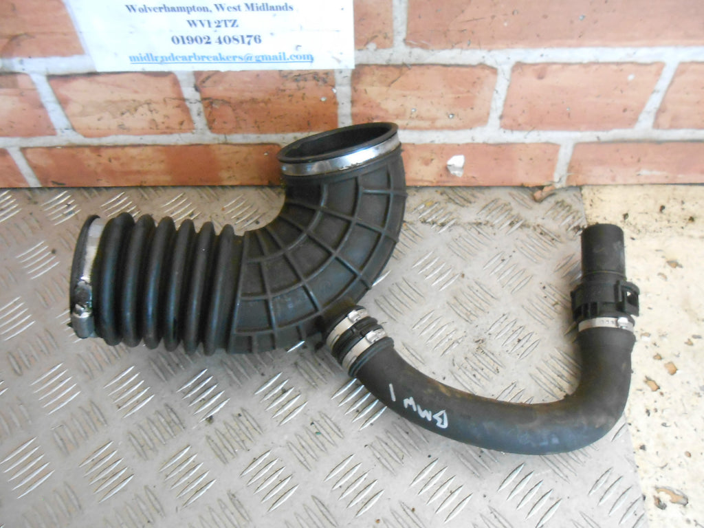 BMW 1 SERIES F20 2016 116D 1.5 TD TURBO INTAKE PIPE HOSE 58650910 586509-10