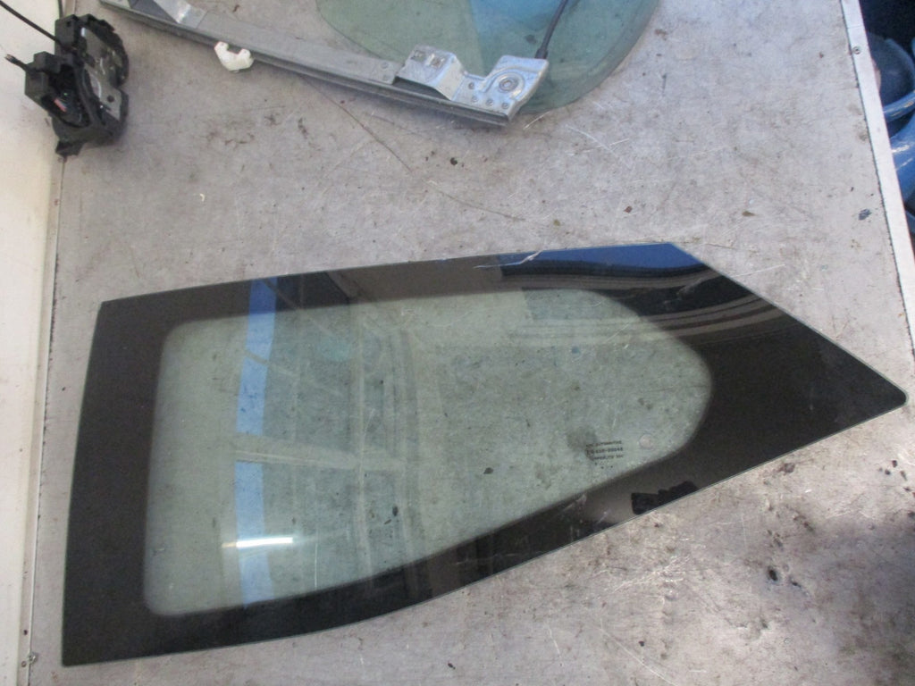 TOYOTA AYGO AB40 MK2 5 DOOR NSR PASSENGER SIDE REAR DOOR WINDOW GLASS