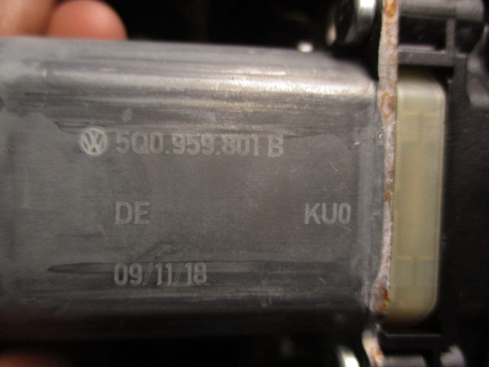 2019 AUDI A3 8V S LINE OSF DRIVER SIDE FRONT WINDOW MOTOR REGULATOR 8v4837462