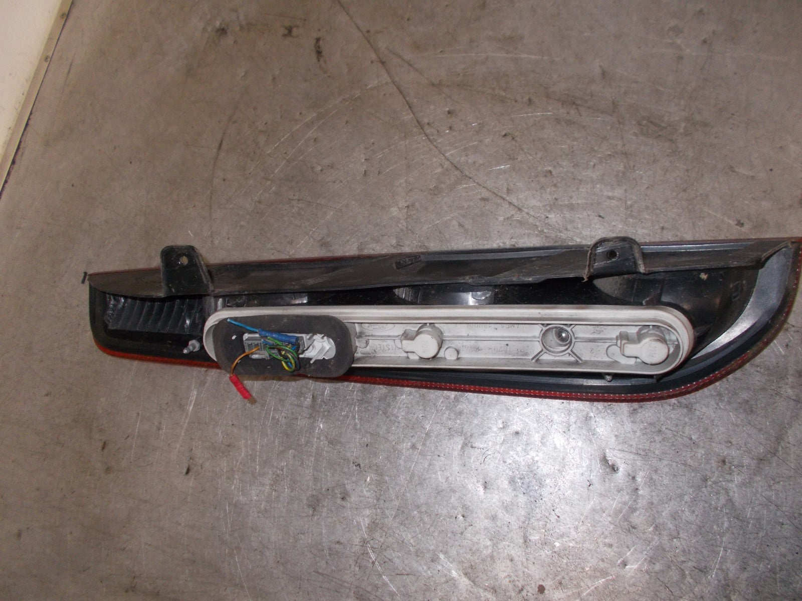 FORD FOCUS 2006 MK2 OSR DRIVER SIDE REAR TAIL LIGHT 4M5113N004C