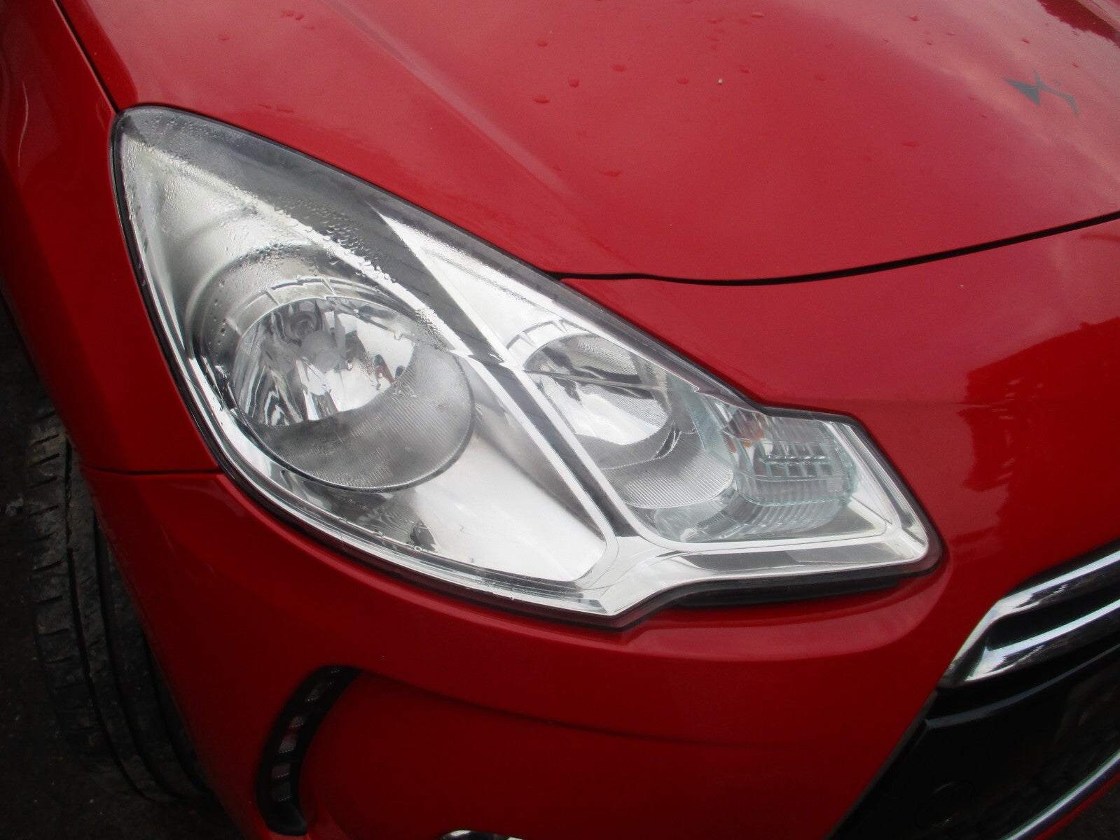2012 CITROEN DS3 HATCHBACK OSF DRIVER SIDE FRONT HEADLIGHT HEADLAMP