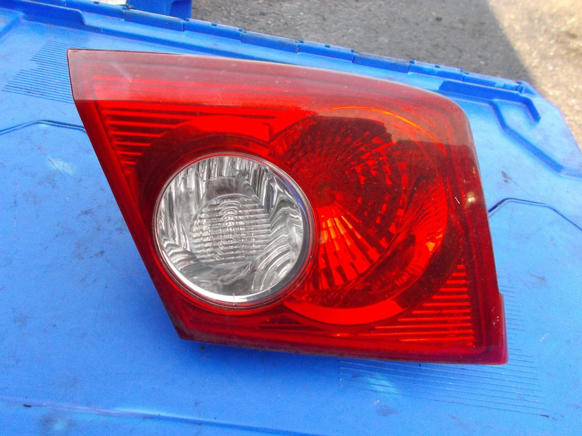 2008 CHEVROLET LACETTI SX NSR PASSENGER SIDE REAR INNER LIGHT TAILLIGHT
