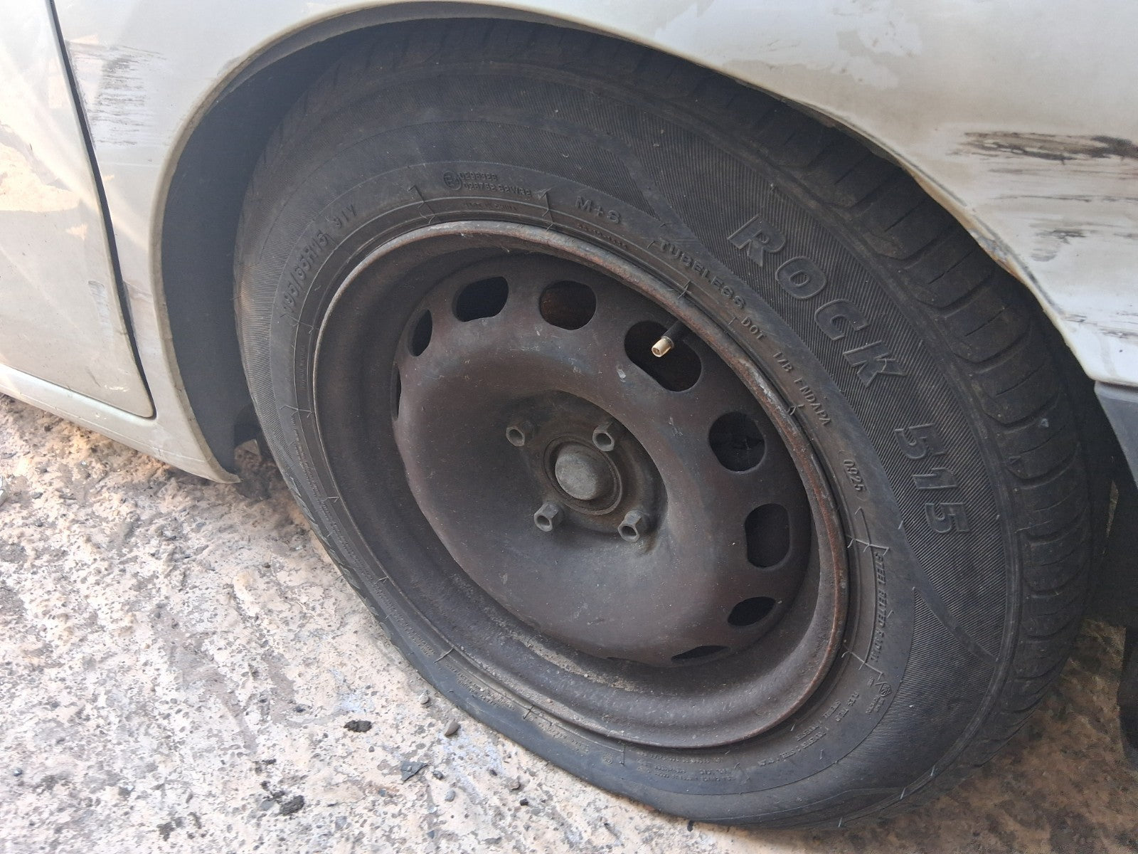 2015 PEUGEOT PARTNER MK2 15 INCH STEEL WHEEL WITH TYRE 195/65R15