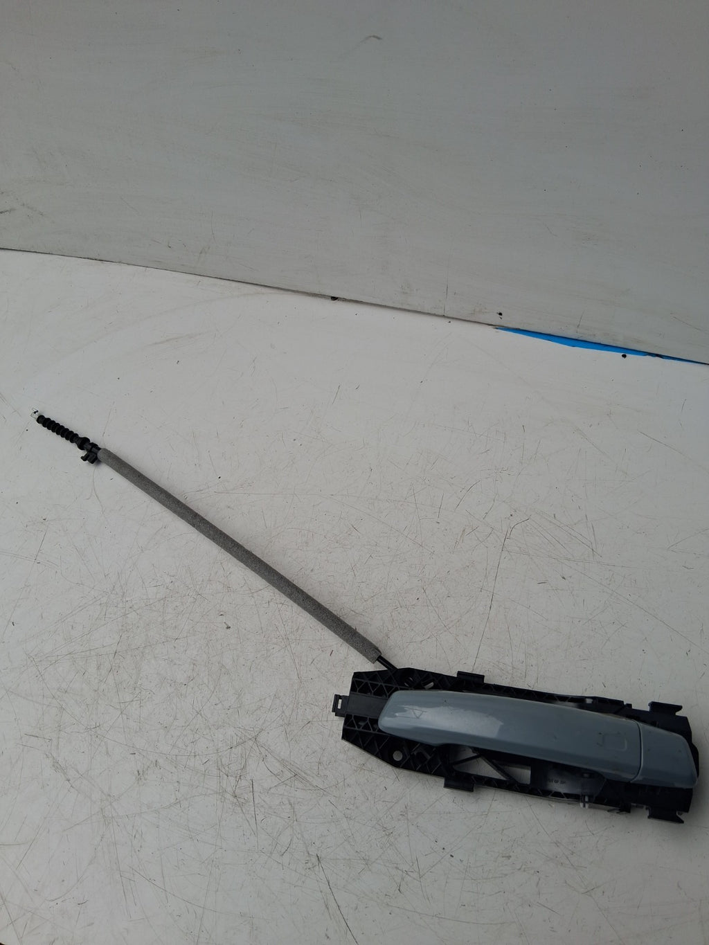 2025 AUDI A1 S LINE OSR OFF RIGHT DRIVER SIDE FRONT DOOR HANDLE 8V0839885