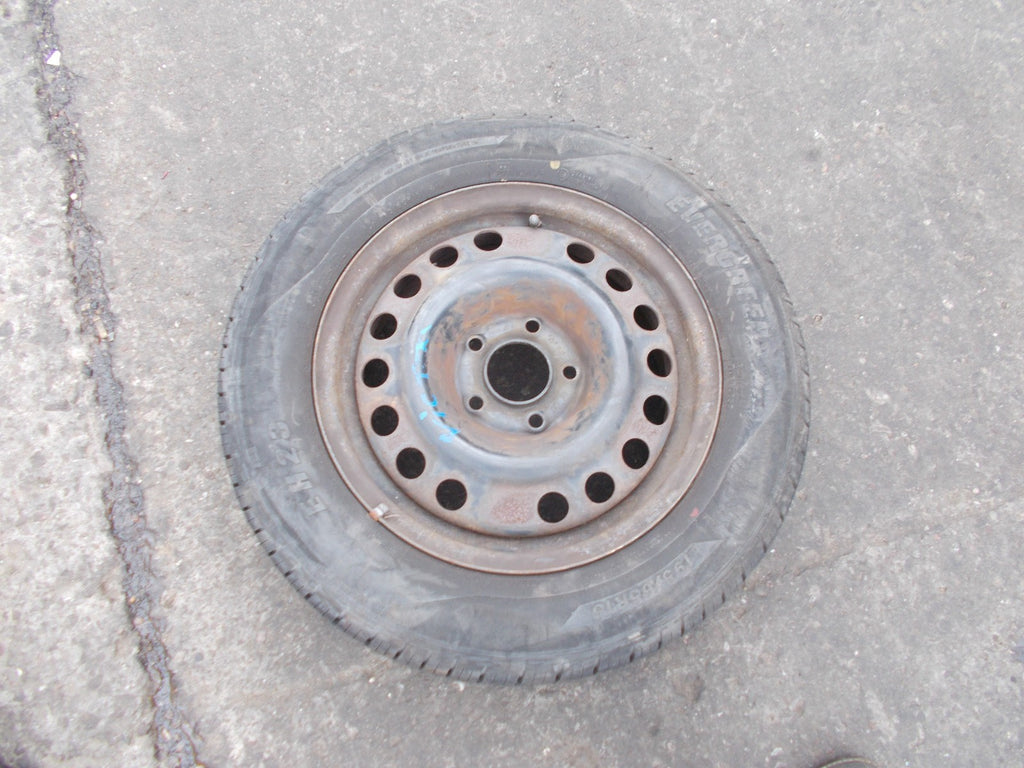 VAUXHALL VECTRA EVERGREEN 15 INCH 5 STUD STEEL WHEEL 195/65 R15 2150144