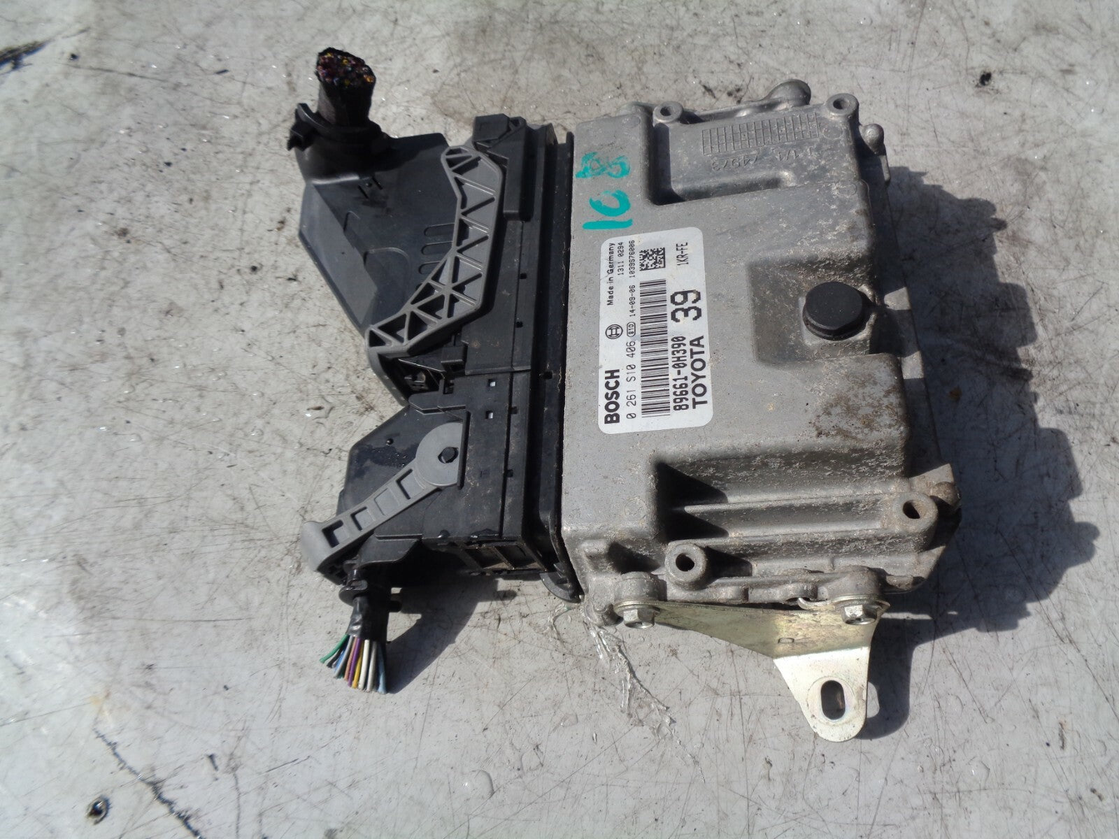 PEUGEOT 108 2014 1.0 PETROL MANUAL ENGINE CONTROL ECU 896610H390