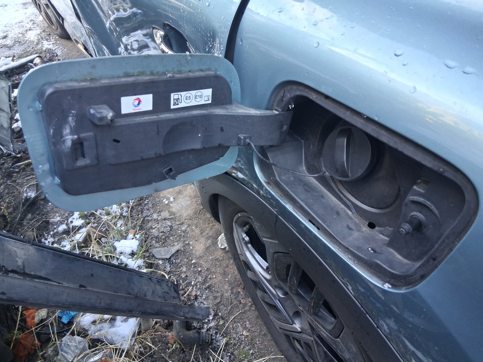 2023 CITROEN C4 MK3 FUEL FLAP LID COVER OLBIA BLUE EQN