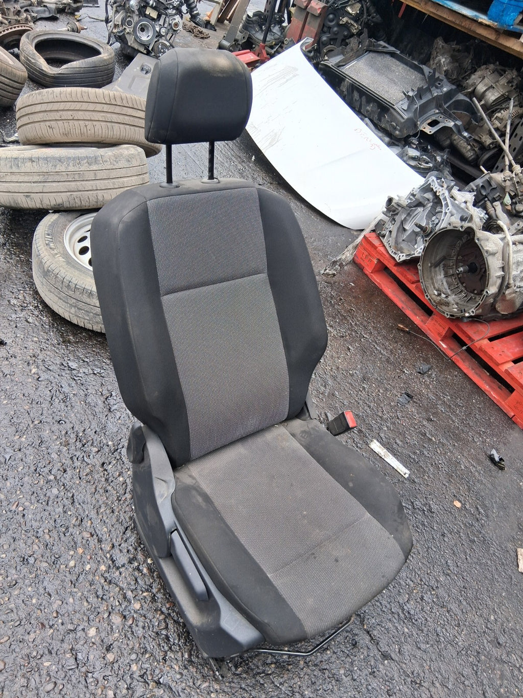 CITROEN BERLINGO PARTNER MK3 K9 2023 OSF DRIVER SIDE FRONT FABRIC SEAT CLOTH