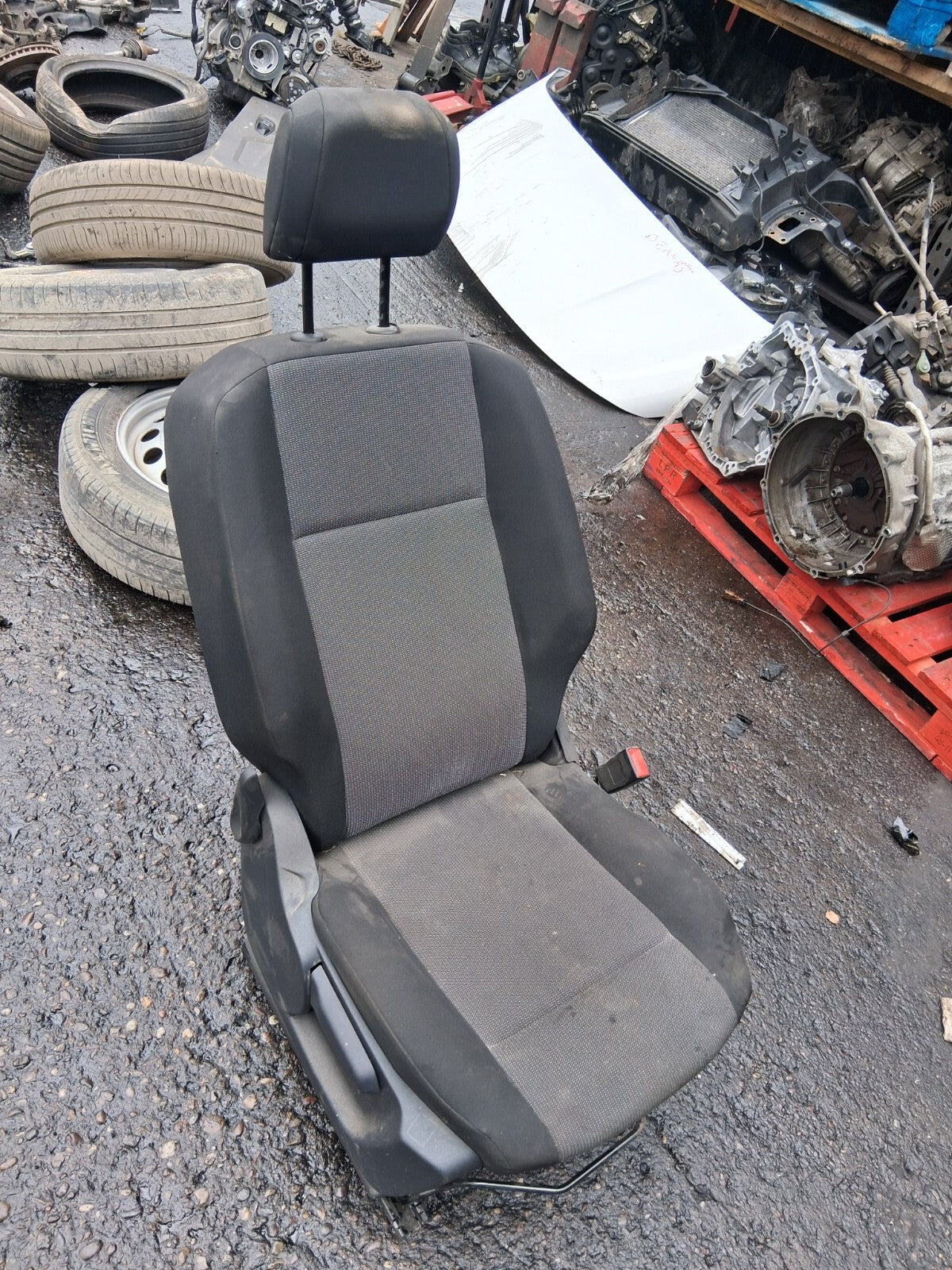 CITROEN BERLINGO PARTNER MK3 K9 2023 OSF DRIVER SIDE FRONT FABRIC SEAT CLOTH