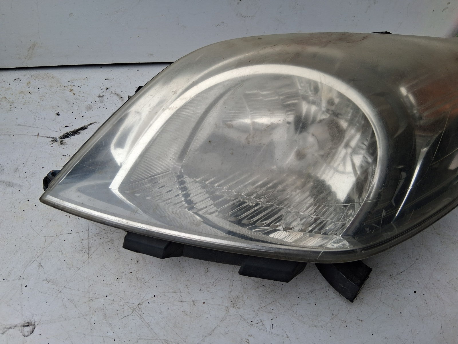 2016 FIAT FIORINO NSF PASSENGER SIDE FRONT LEFT HEADLIGHT 1356687080