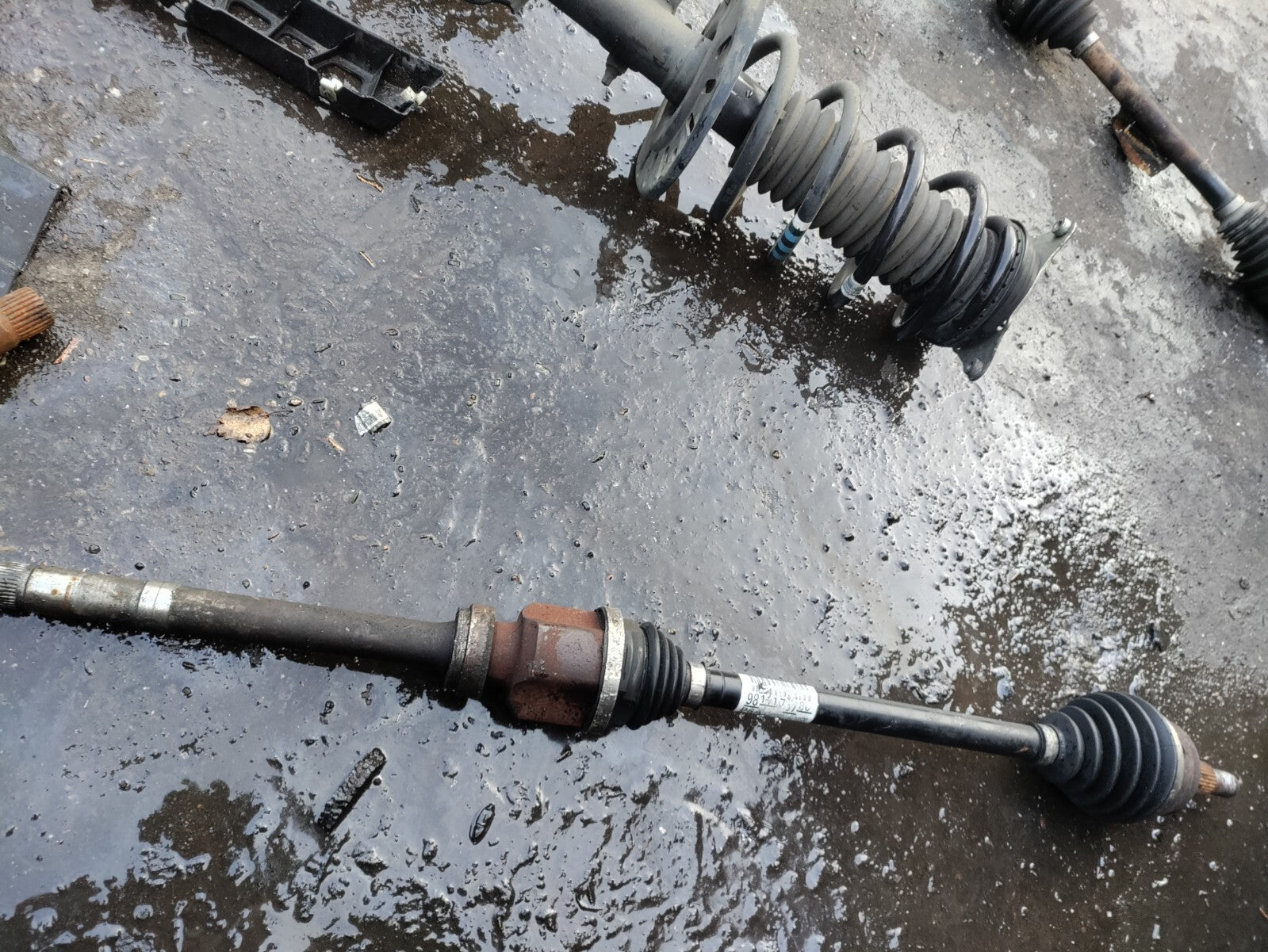 2019 CITROEN C4 GRAND SPACE TOURER 1.5 DIESEL DRIVER SIDE DRIVE SHAFT 9811176780