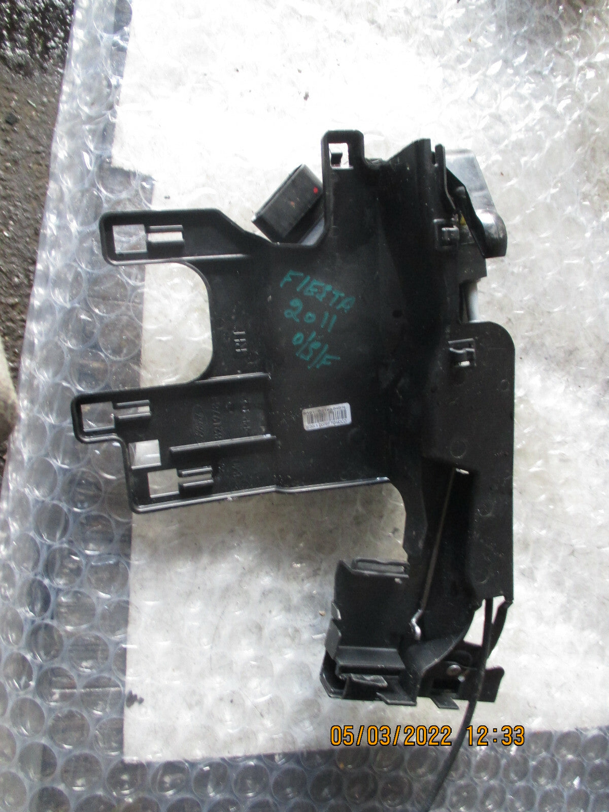 FORD FIESTA 2011 MK7 OSF FRONT DRIVER SIDE DOOR LOCK MECHANISM