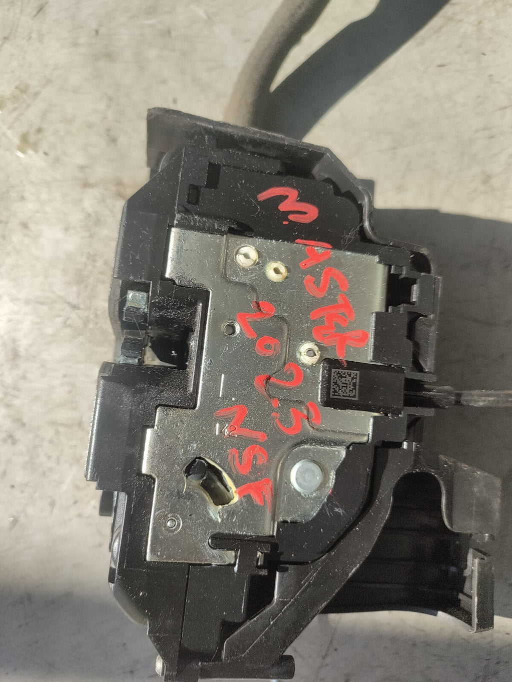 2023 RENAULT MASTER MK3 NSF PASSENGER SIDE DOOR LOCK