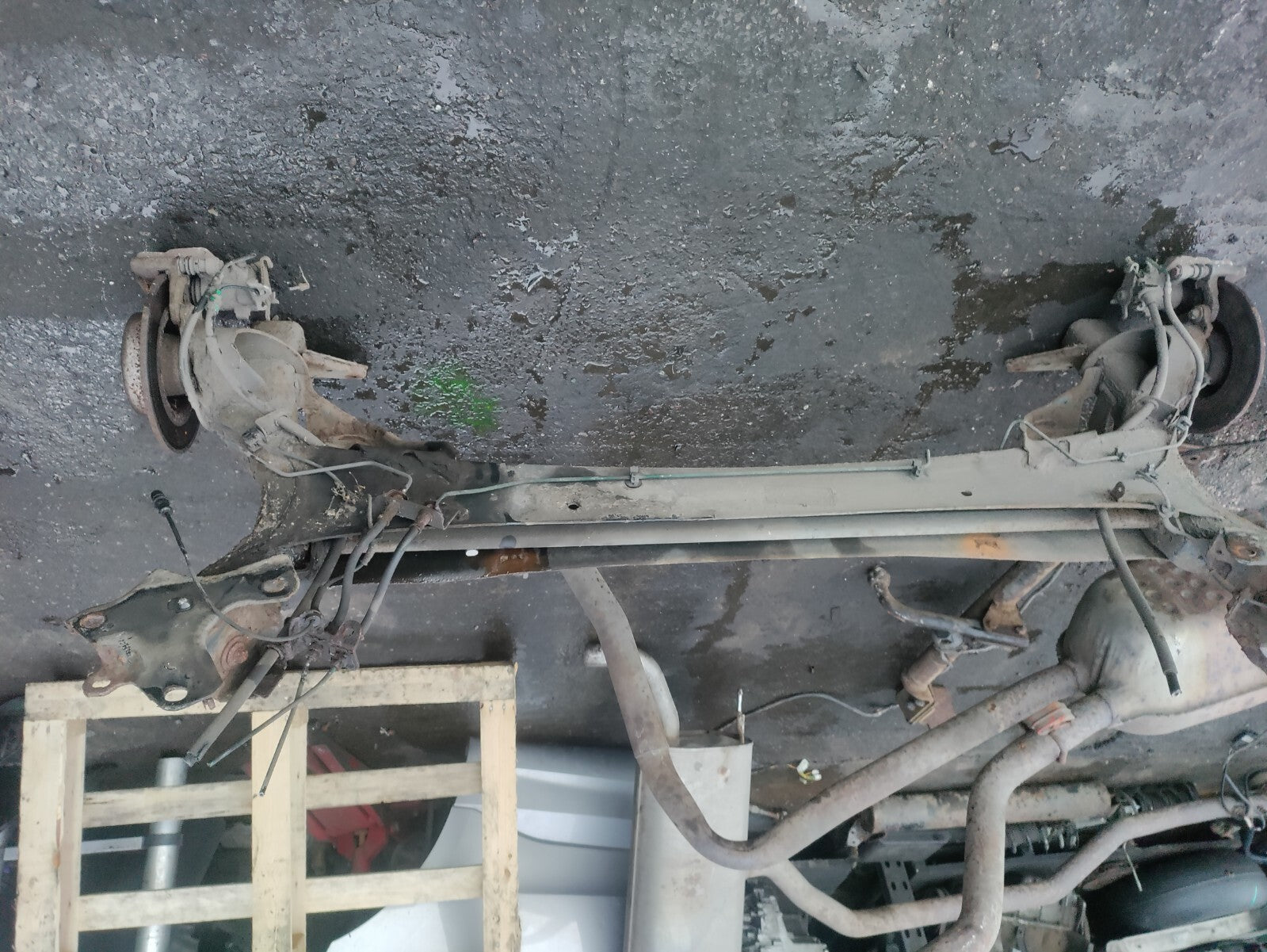 2009 RENAULT MEGANE MK2 CONVERTIABLE REAR DEAD AXLE DISC TYPE
