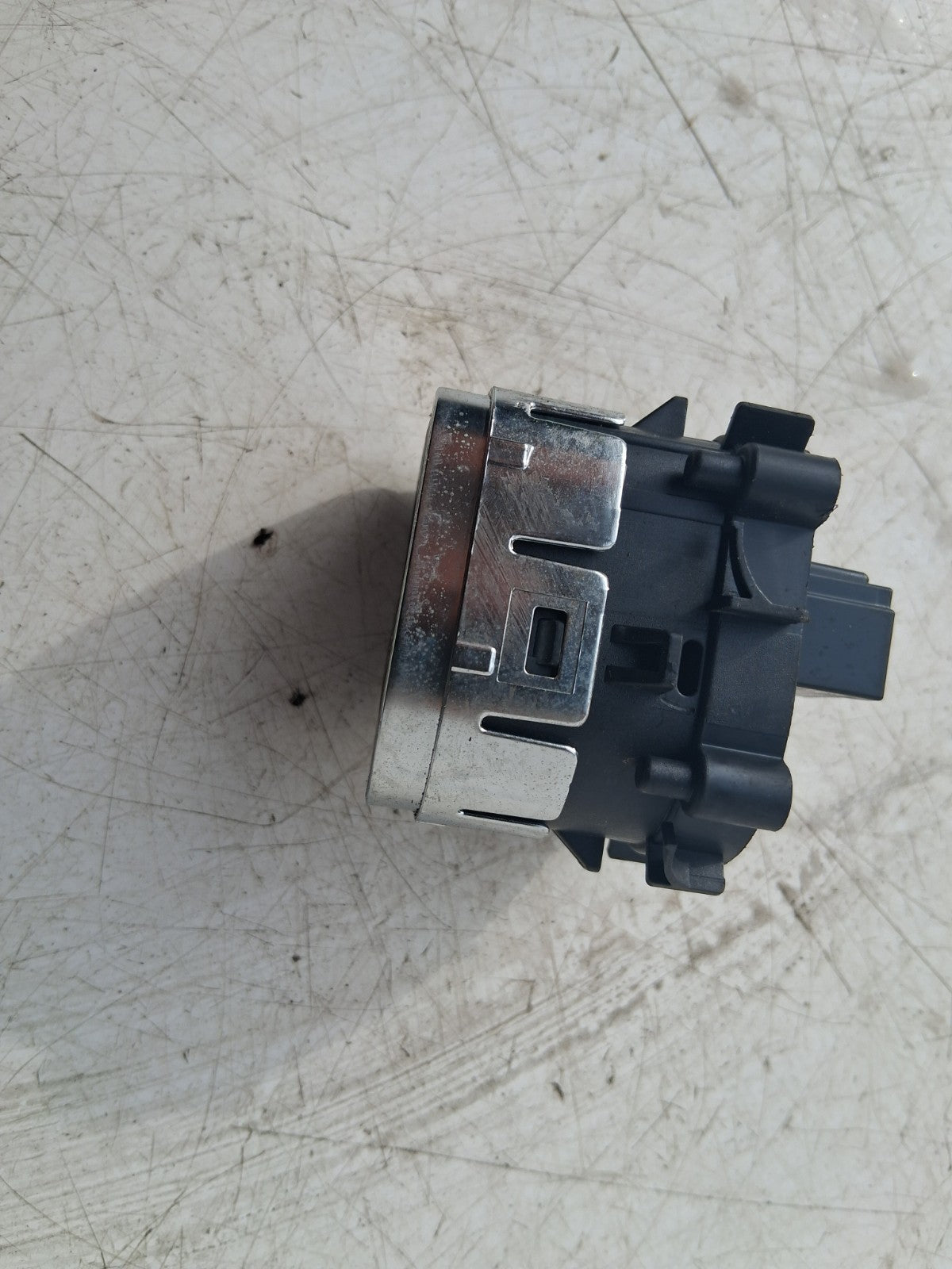 2020 MERCEDES A CLASS W177 START STOP IGNITION SWITCH A1779051001