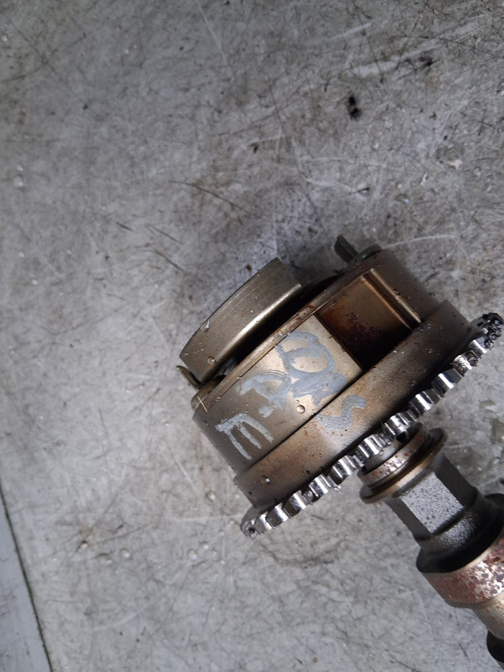 2018 VAUXHALL CORSA E PAIR OF CAMSHAFTS INLET 55562231