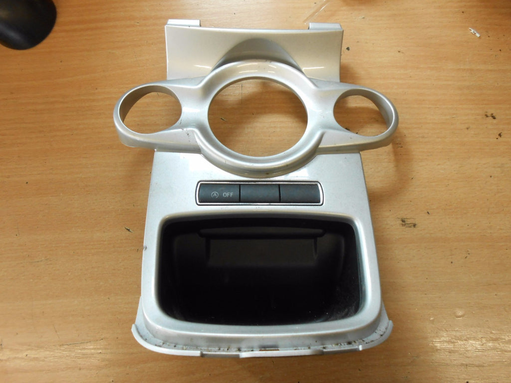 FORD FIESTA MK8 2014 HEATER CONTROL SURROUND TRIM SILVER 8A61-18D422-BGW