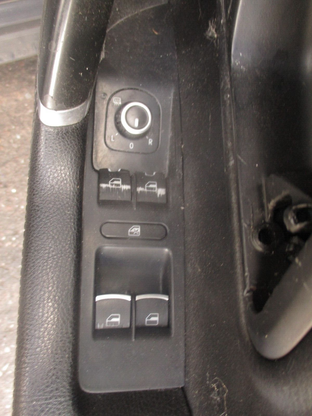 2012 VOLKSWAGEN PASSAT CC OSF DRIVER SIDE FRONT RIGHT DOOR CARD PANEL
