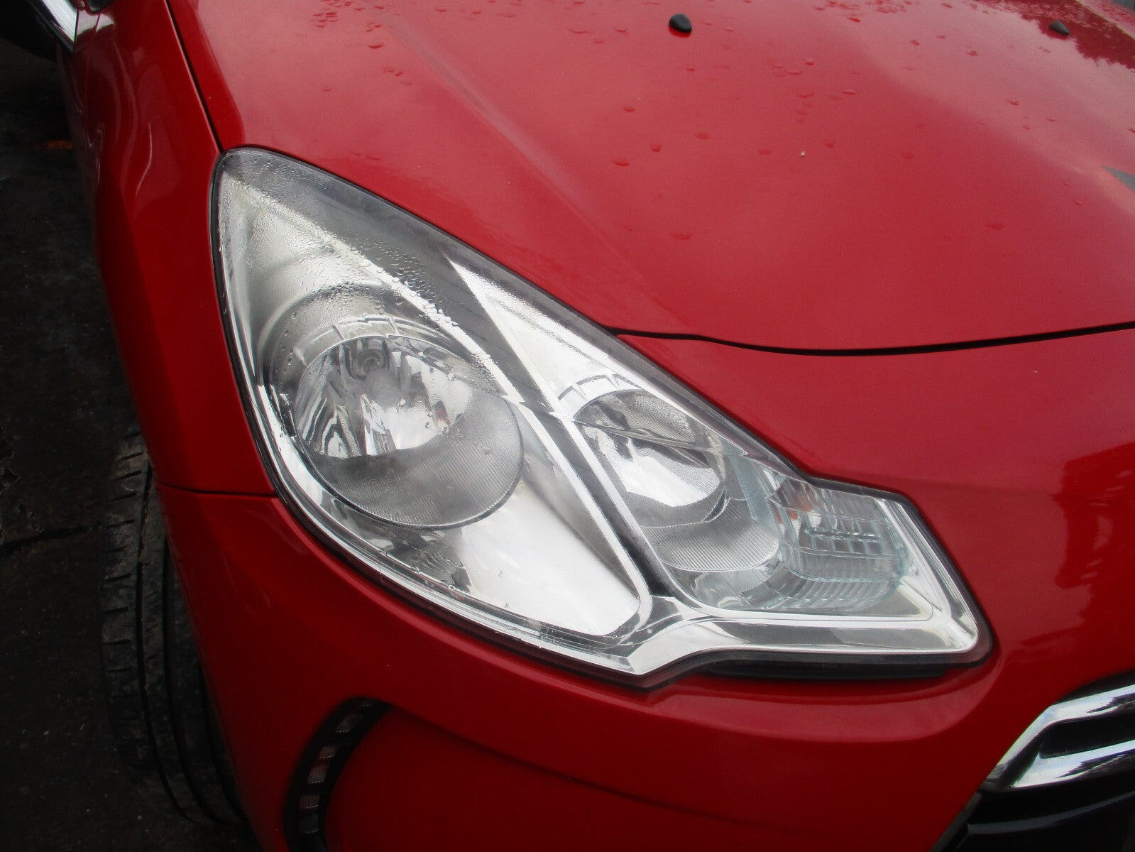 2012 CITROEN DS3 HATCHBACK OSF DRIVER SIDE FRONT HEADLIGHT HEADLAMP