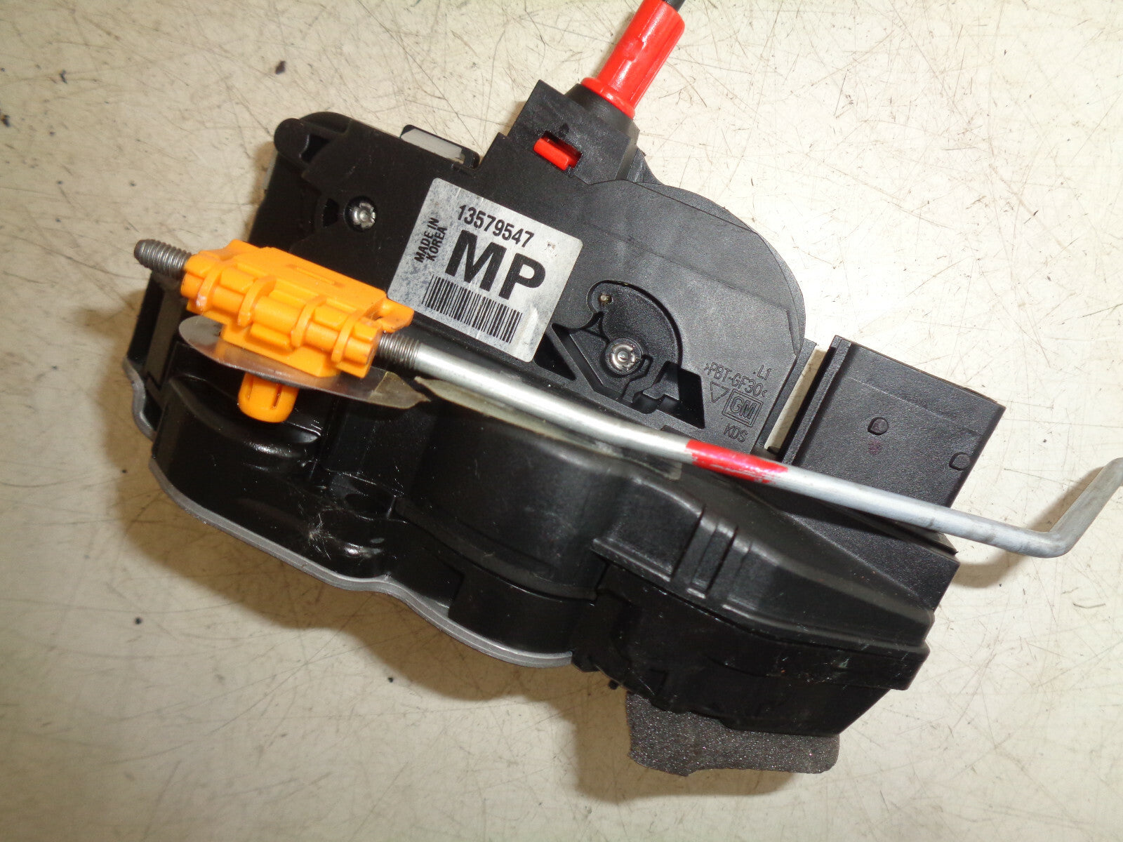 VAUXHALL MOKKA X 2018 NSR PASSENGER SIDE REAR DOOR LOCK MECHANISM 13579547