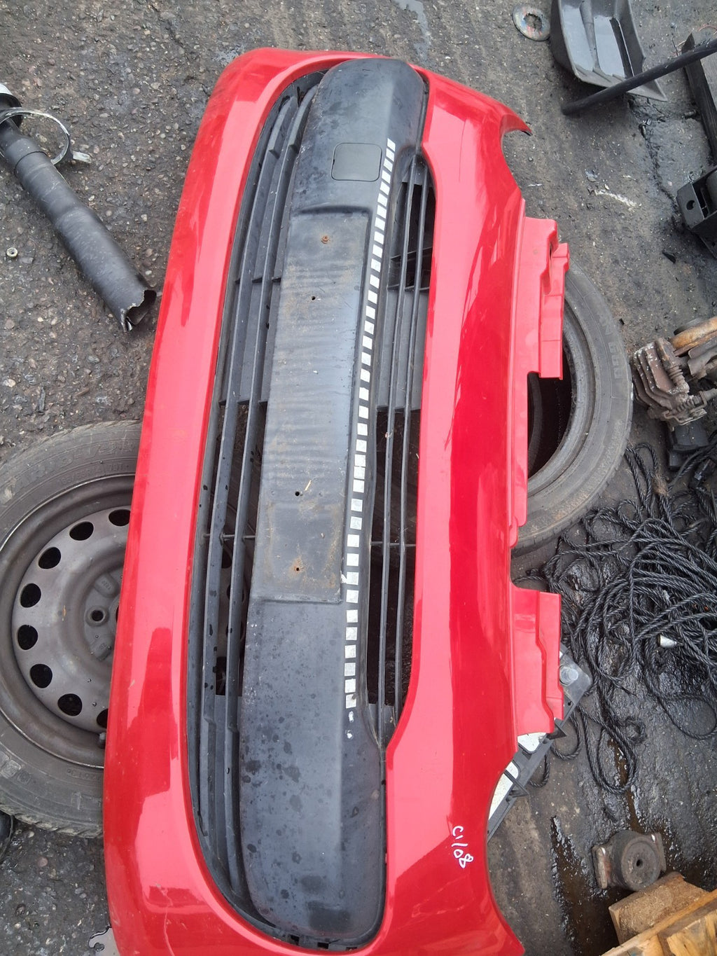 2008 CITROEN C1 3 DOOR COMPLETE FRONT BUMPER WITH GRILL RED