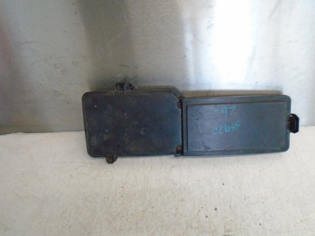 MERCEDES C CLASS 1997 COVER FUSE BOX 2025450803 2025450303