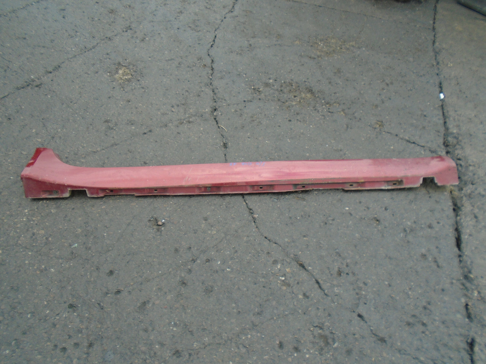 JAGUAR XF FACELIFT 2013 OS DRIVER SIDE SKIRT VALANCE IN RED CAJ