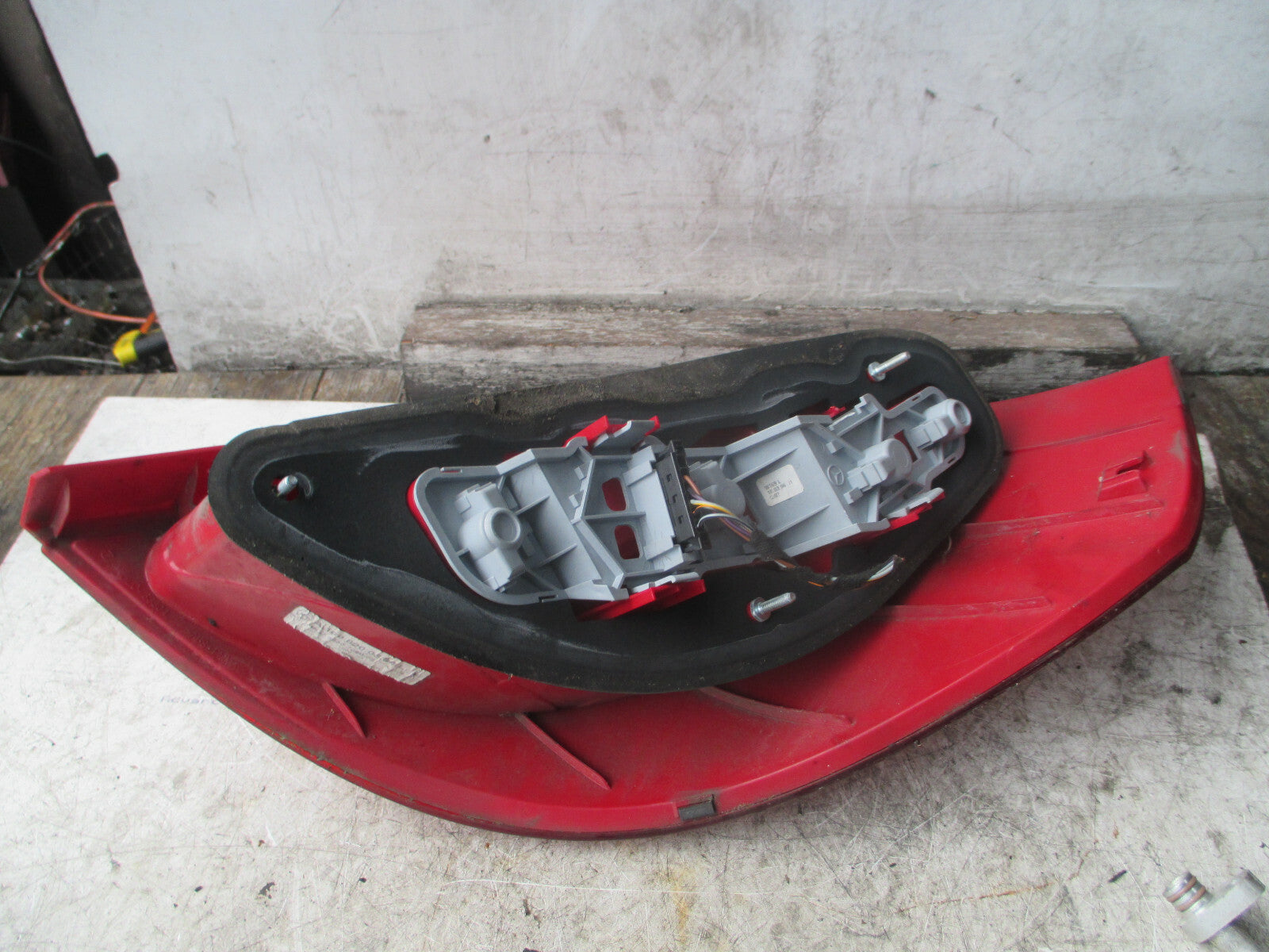 MERCEDES BENZ A CLASS W169 2006 NSR PASSENGER SIDE REAR TAIL LIGHT A1698200364