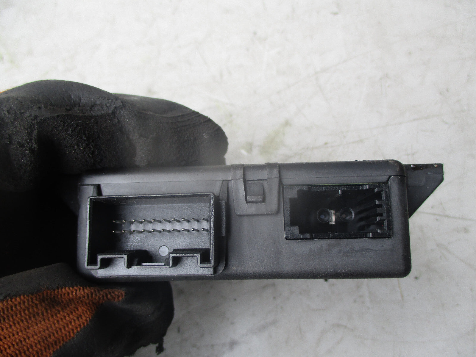 AUDI A1 8X 2015 GATEWAY CONTROL MODULE 8U0907468