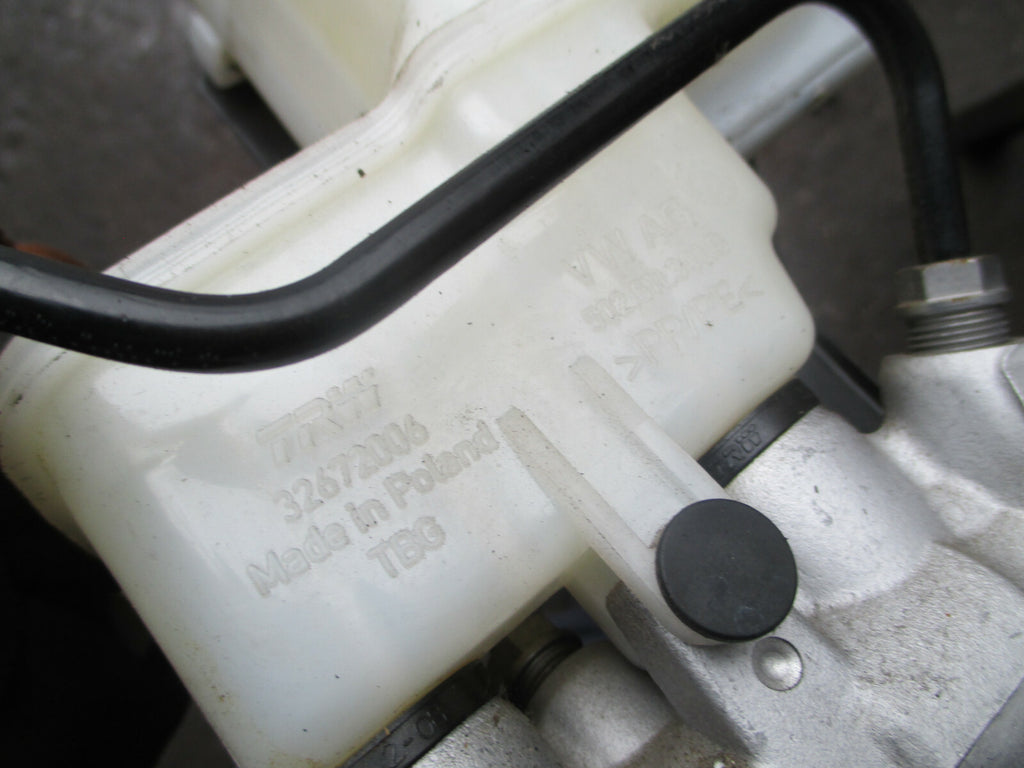 AUDI A3 2019 MK3 8V 2.0 DIESEL BRAKE MASTER CYLINDER 5Q2611301G