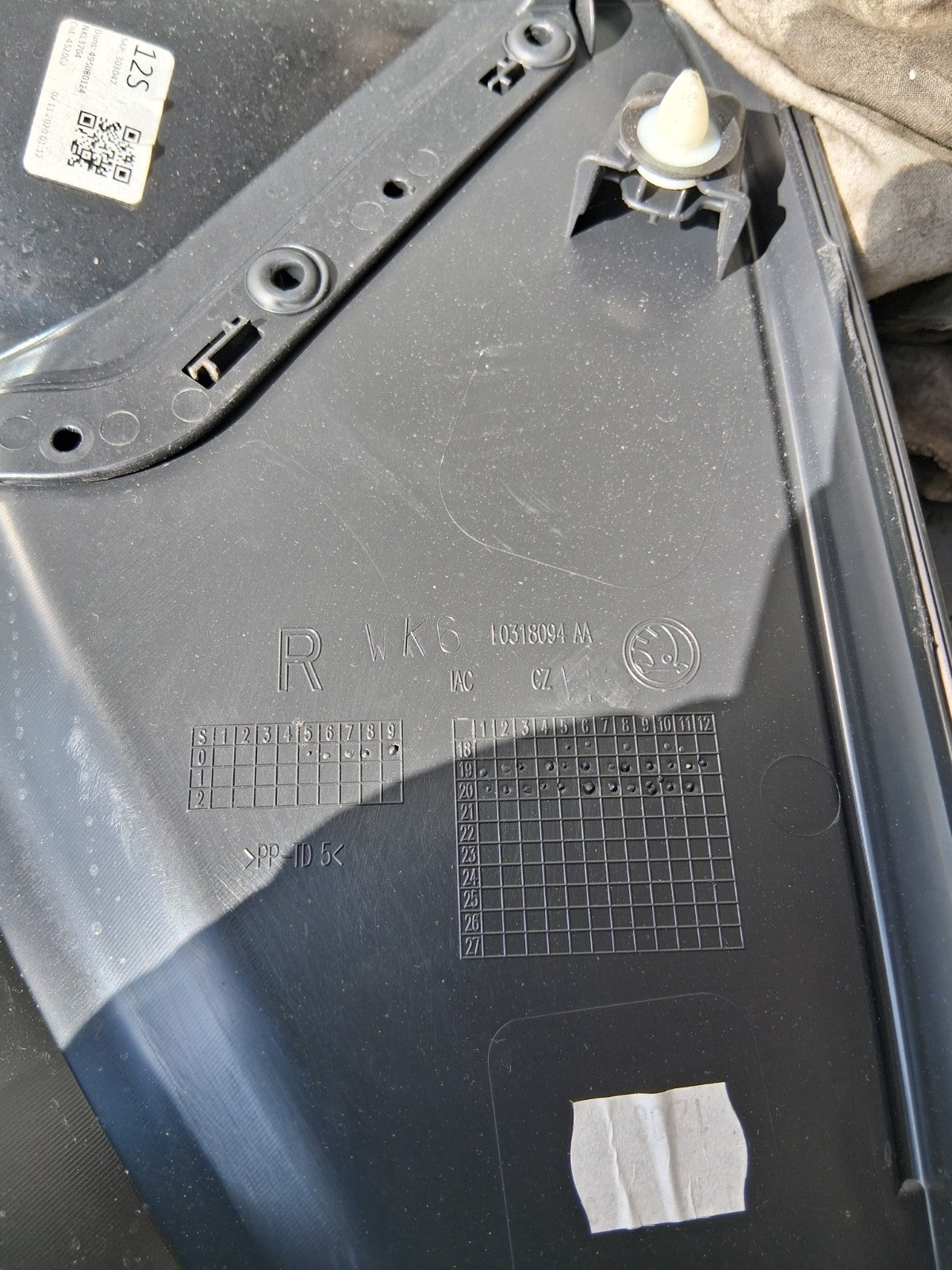 2021 SKODA SCALA OSF DRIVER SIDE FRONT DOOR CARD PANEL 656867014