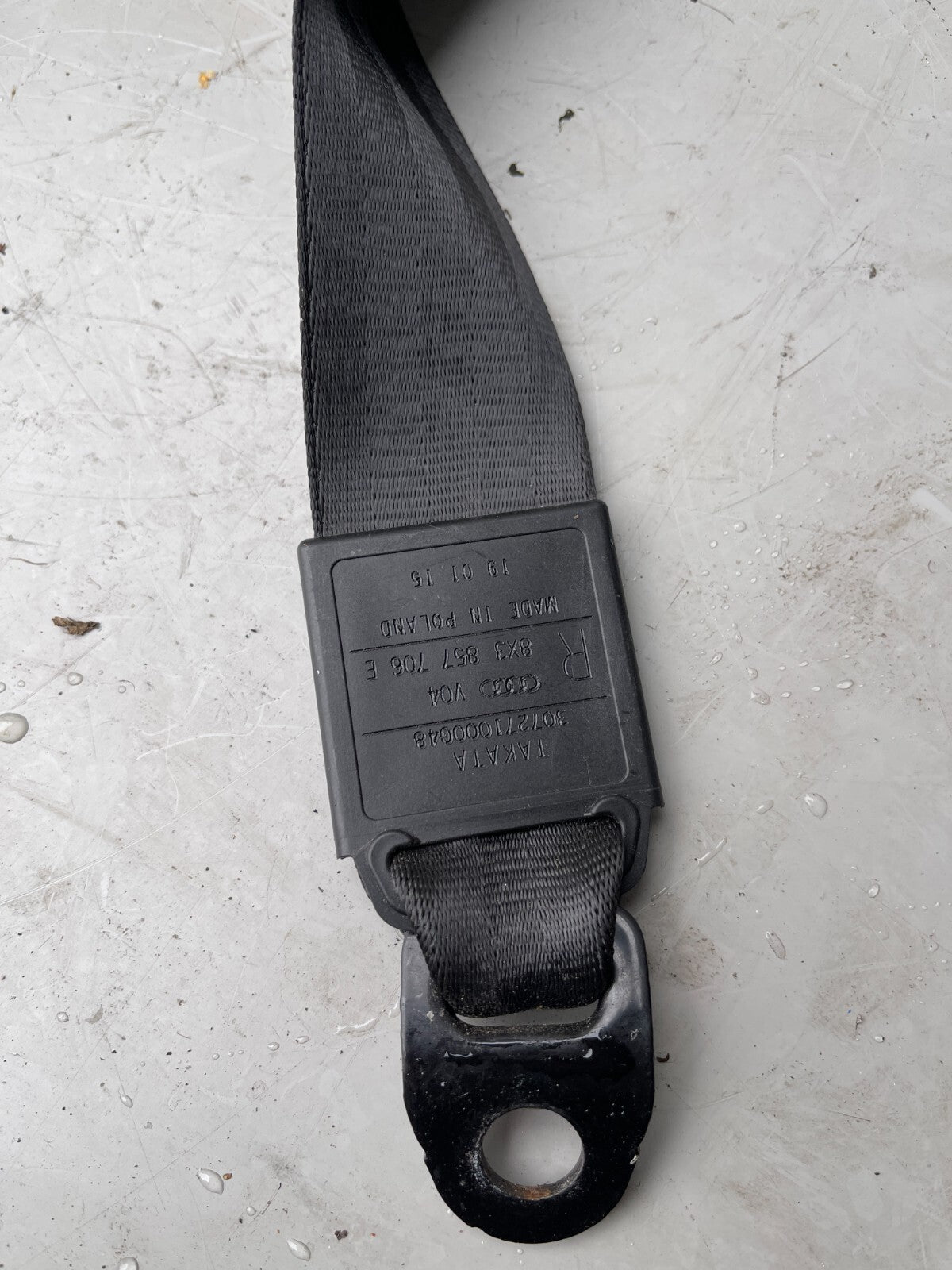 2013 AUDI 1 DRIVERS SIDE FRONT SEATBELT 8X3857706E