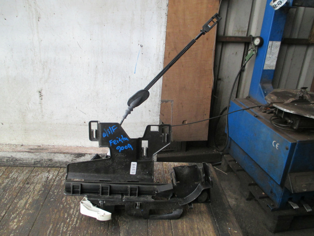 FORD FIESTA 2009 MK7 NSF PASSENGER SIDE FRONT DOOR LOCK MECHNAISM 8A6AA21813DD