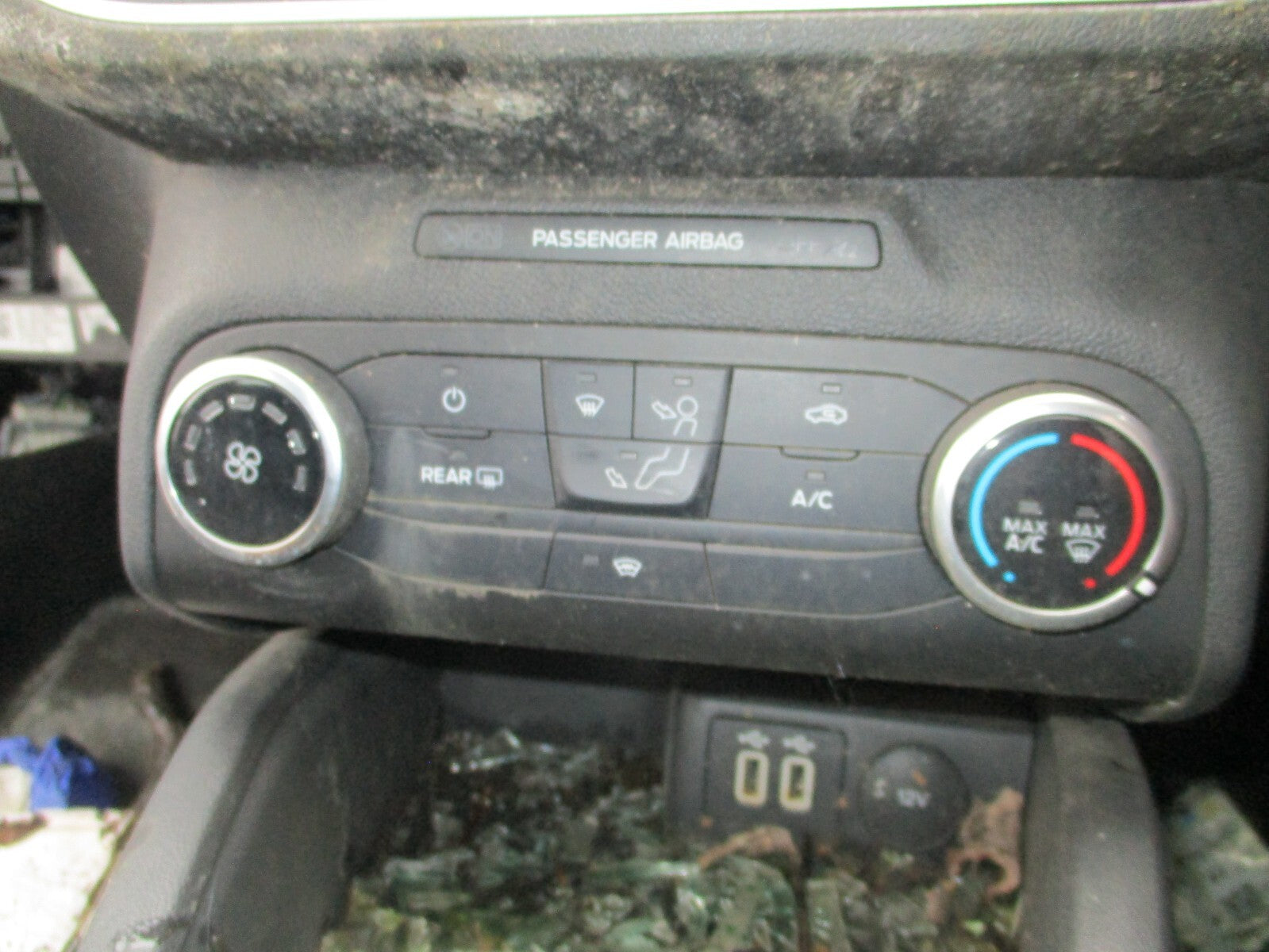 FORD FOCUS MK4 2021 HEATER AC CLIMATE CONTROL SWITCH PANEL