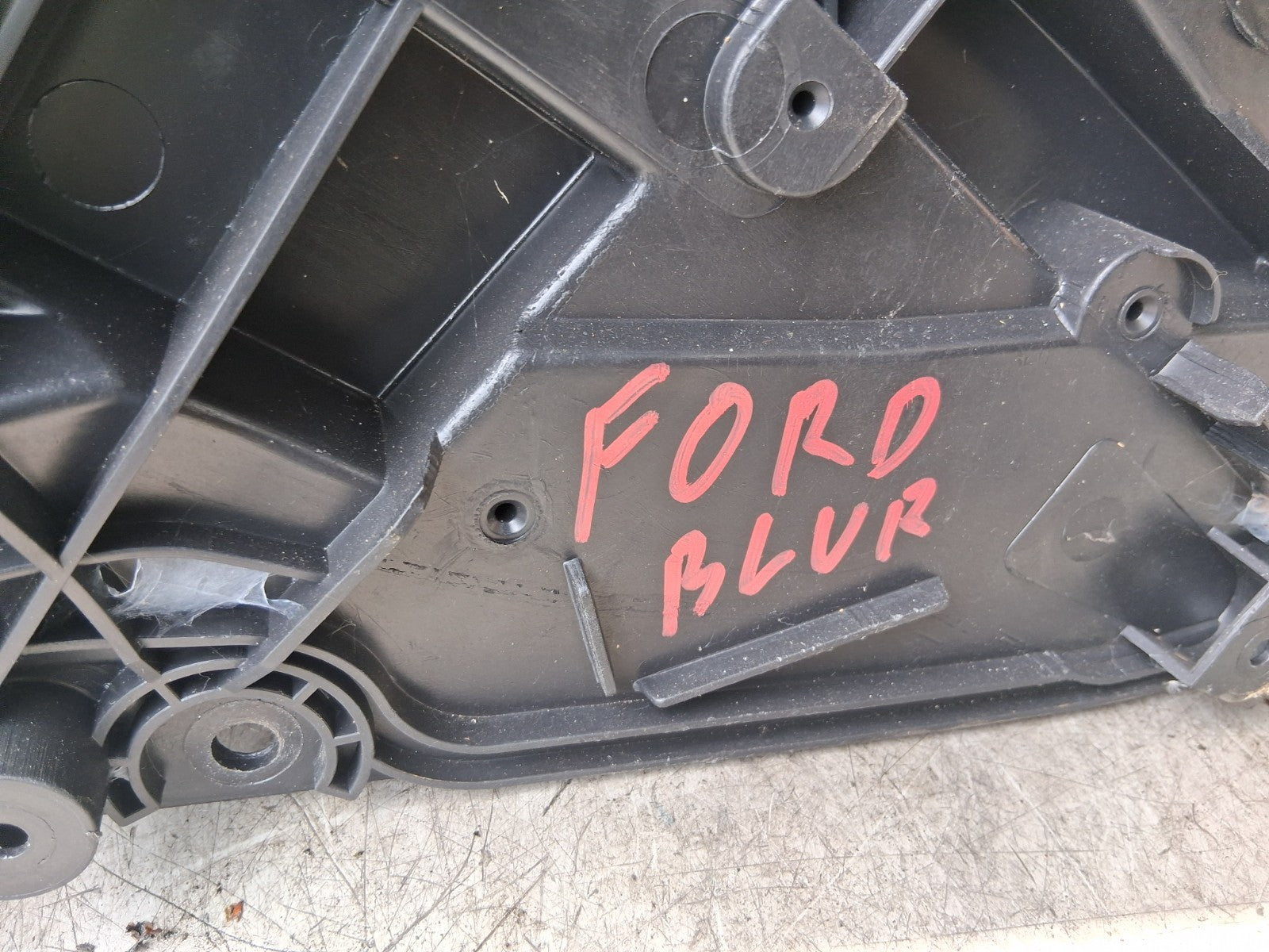 FORD FIESTA MK7 NSR PASSENGER SIDE REAR LEFT DOOR WINDOW REGULATOR