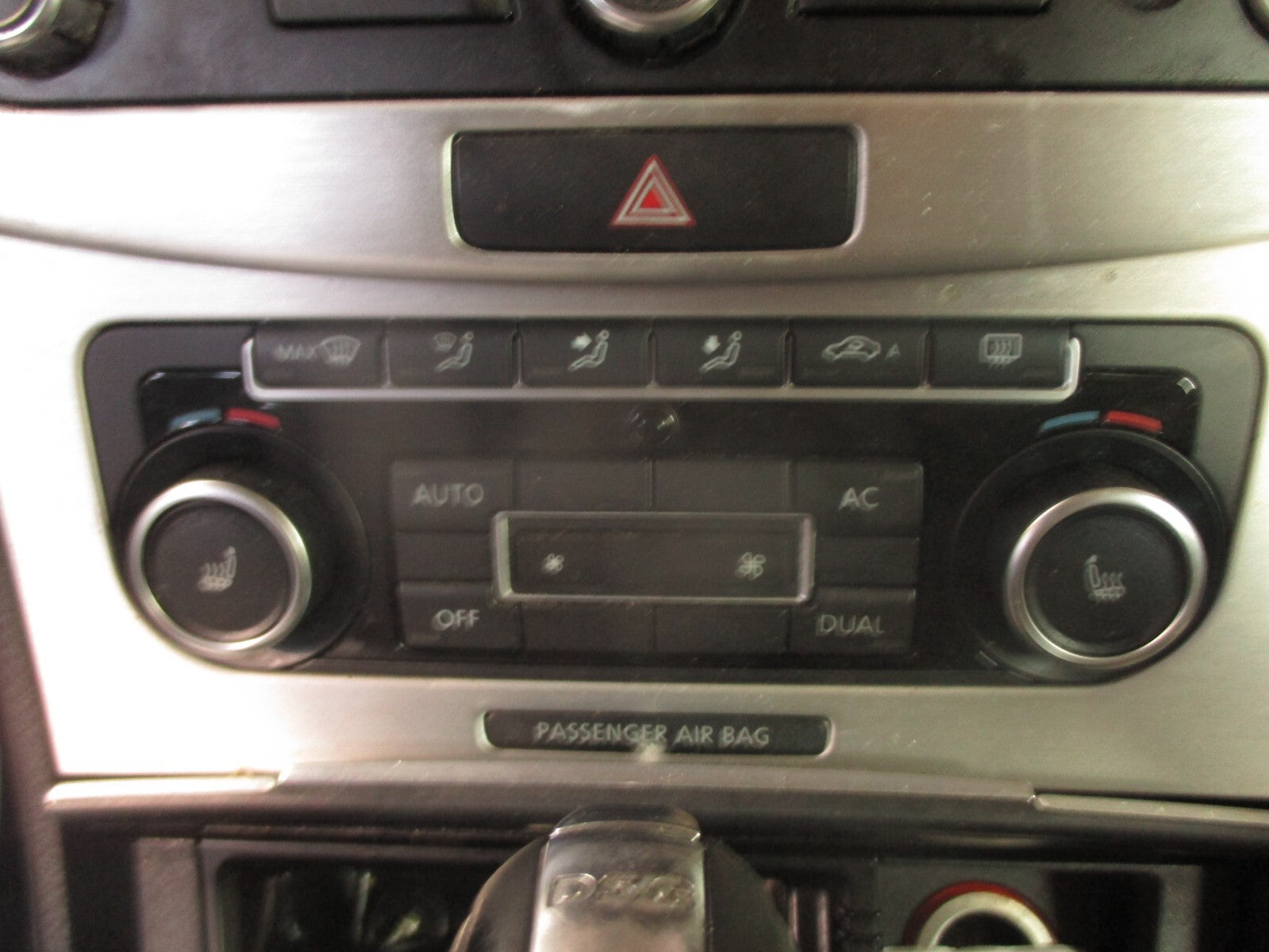 2012 VOLKSWAGEN PASSAT CC AC AIR CON CLIMATE CONTROL SWITCH PANEL