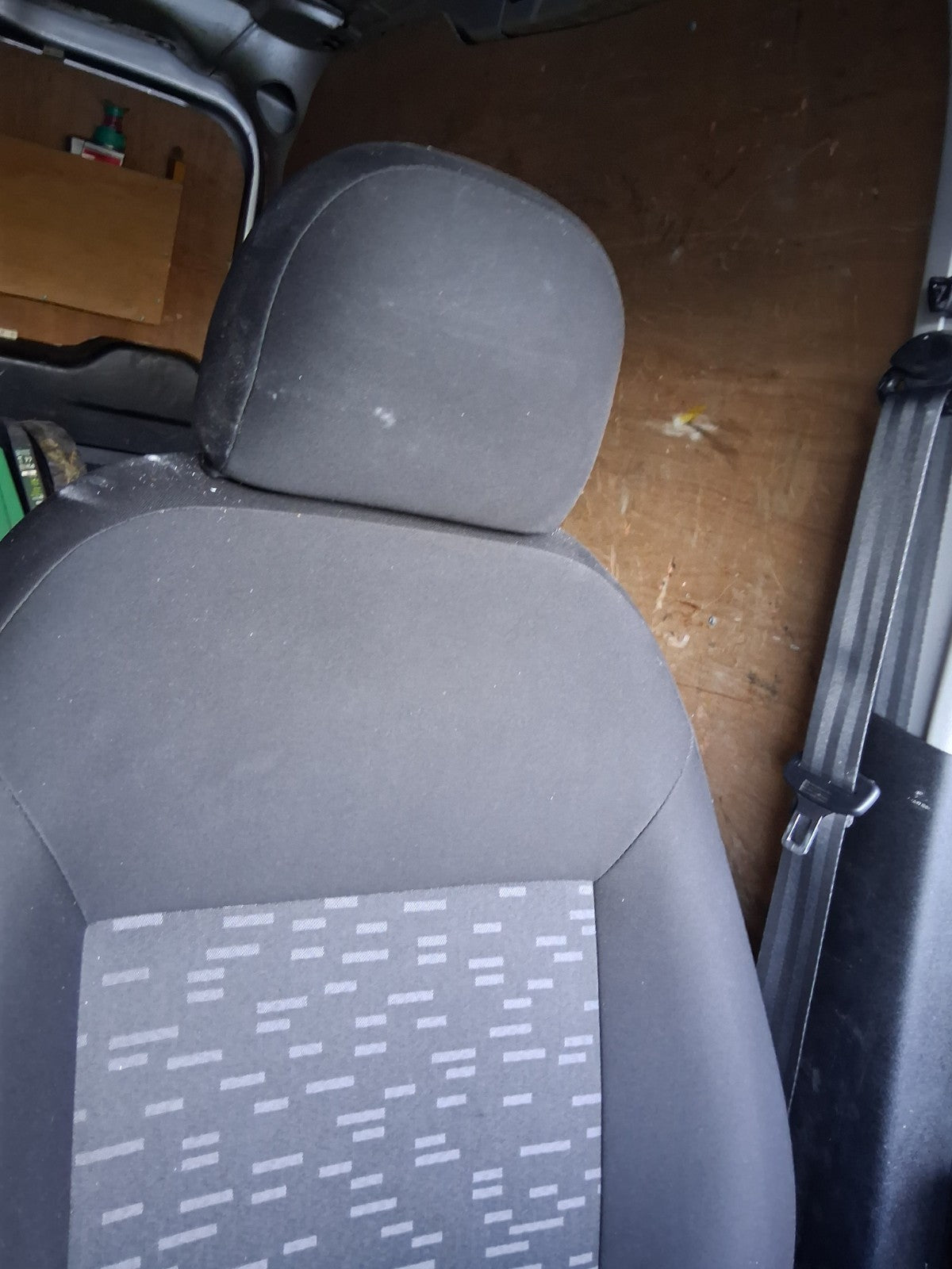 2015 VAUXHALL COMBO D NSF PASSENGER SIDE FRONT LEFT COMPLETE FABRIC SEAT