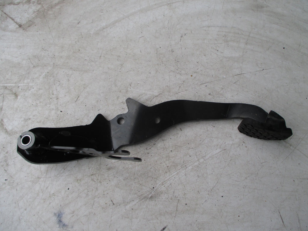 FORD FIESTA MK7 2017 FOOT BRAKE PEDAL ARM UNIT ONLY WITH RUBBER PAD