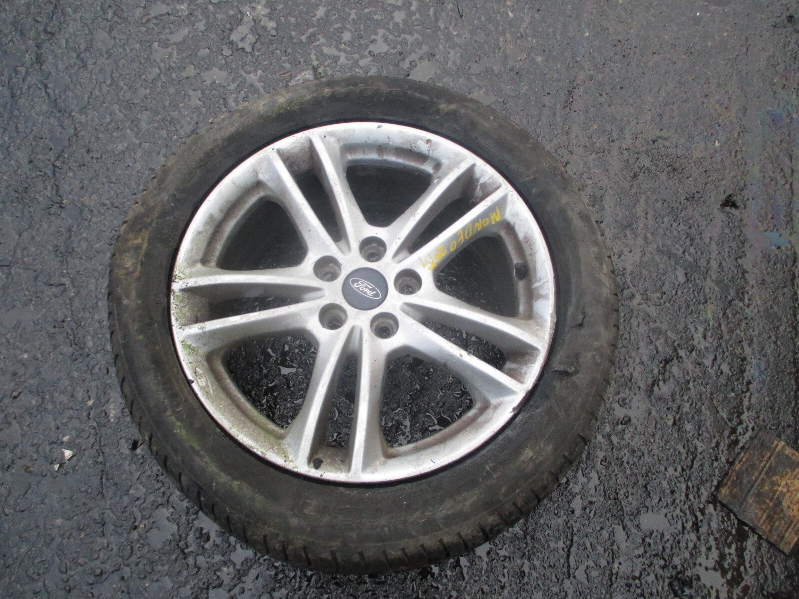 FORD MONDEO MK5 17 INCH ALLOY WHEEL WITH TYRE 235/50R17