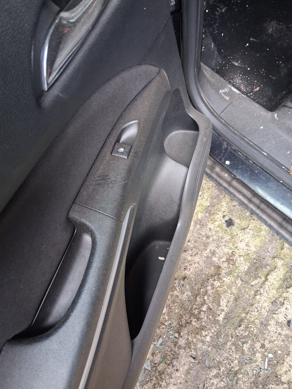 2014 VAUXHALL ZAFIRA TOURER C MK3 NSR PASSENGER SIDE REAR WINDOW CONTROL SWITCH