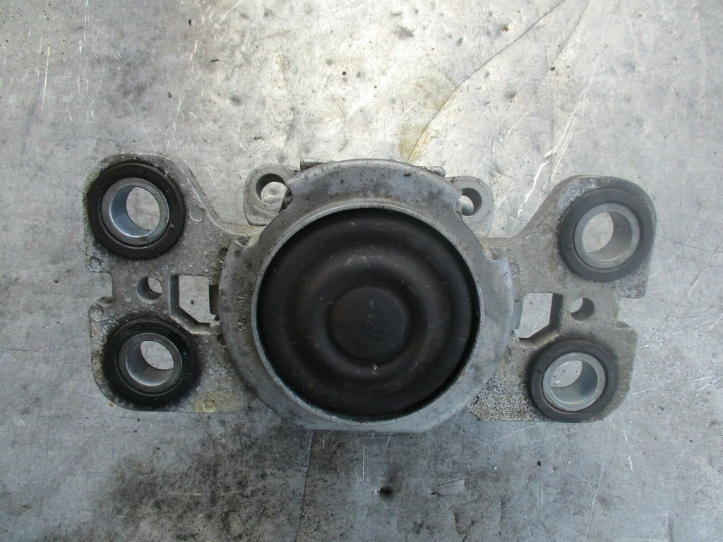 LAND ROVER DISCOVERY SPORT L550 2.0 NS PASSENGER SIDE ENGINE MOUNT 5J327M121AD