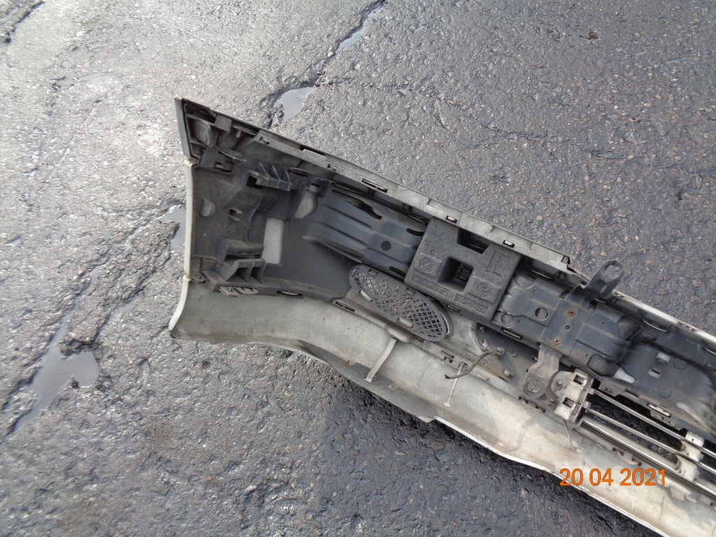 MERCEDES C CLASS 2002 COMPLETE FRONT BUMPER SILVER