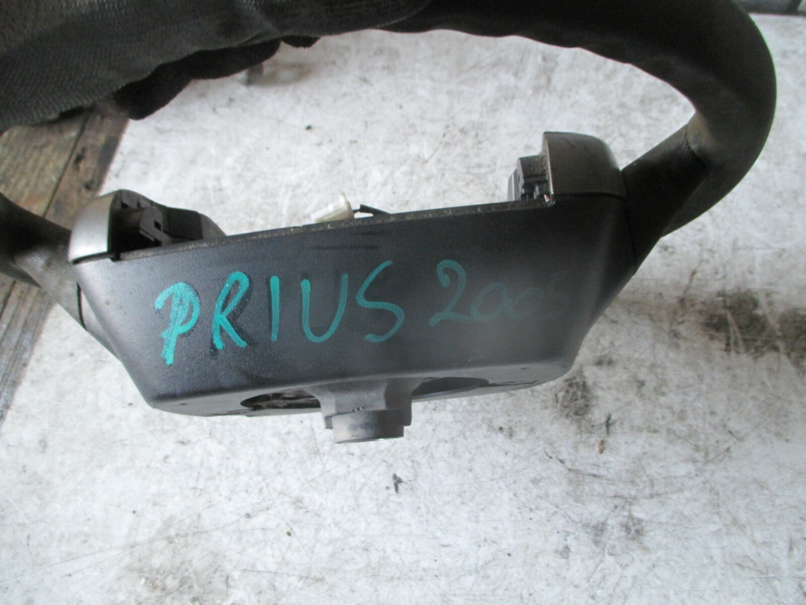 TOYOTA PRIUS 2005 XW20 MULTIFUNCTION STEERING WHEEL