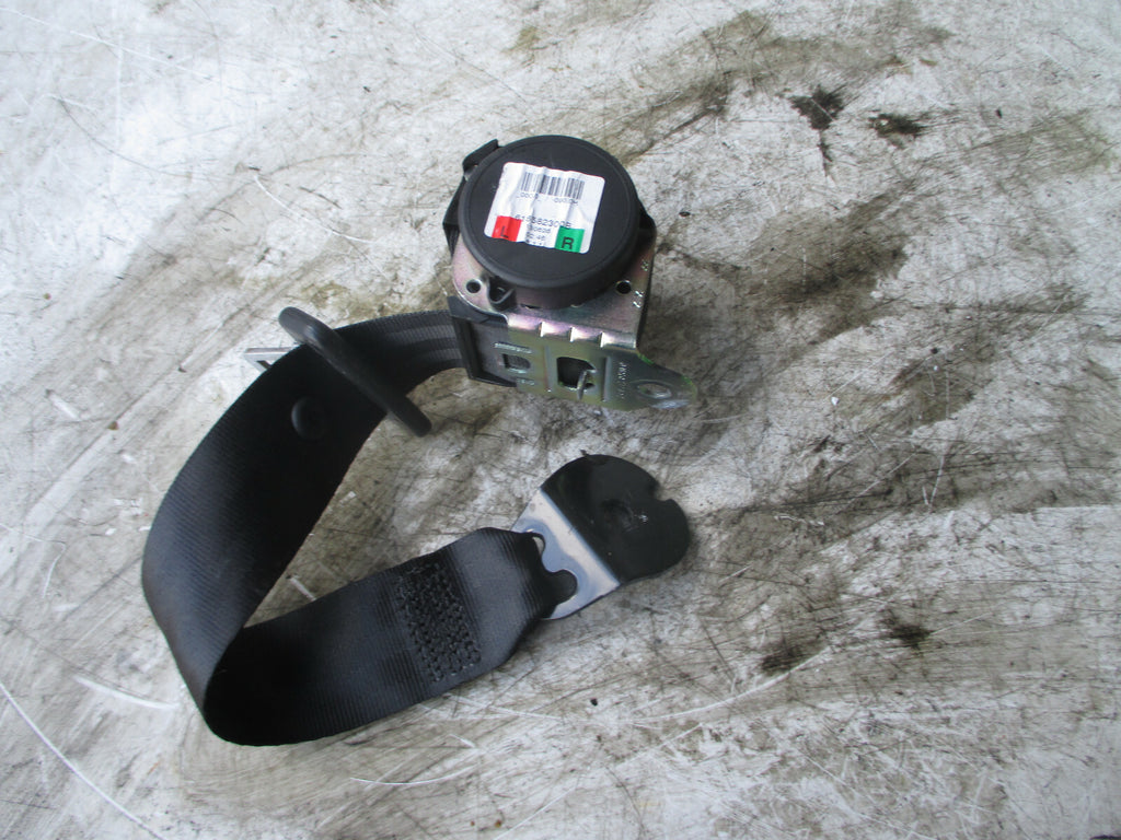 RANGE ROVER EVOQUE 2016 OSR DRIVER SIDE REAR SEAT BELT ASSEMBLY 618582300B