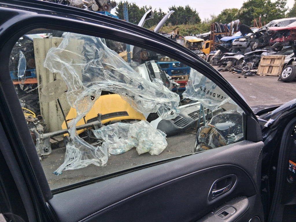 2020 HONDA HR-V FACELIFT NSF PASSENGER SIDE FRONT LEFT WINDOW GLASS